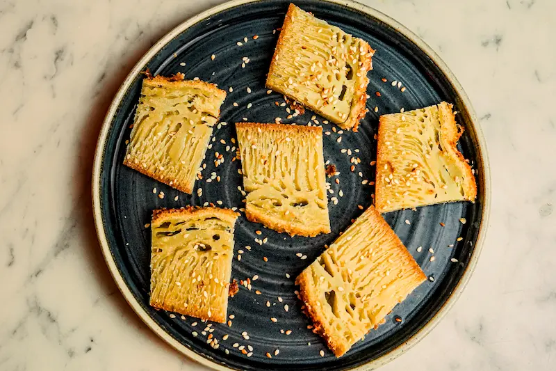 Green Tea Cake - Le Petit Grain Lyon