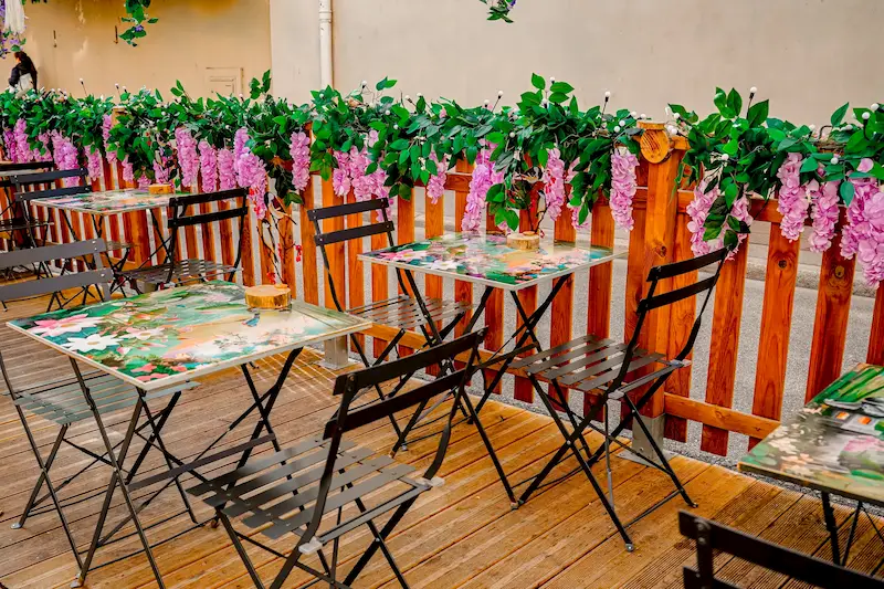 Tables Restaurant Le Petit Grain Lyon 2